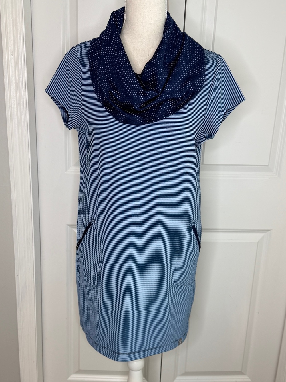 Title Nine Blue Stripe Polka Dot Layli Cowl Neck Tunic Shift Dress Medium Summer - Picture 12 of 12